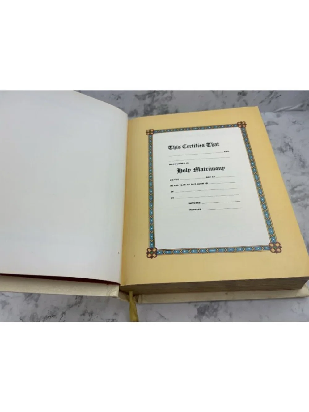 *Vintage Collins World Family Heritage Generations Edition Family Holy Bible